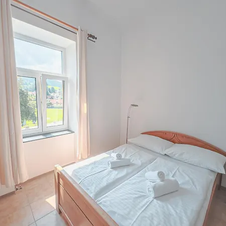 Apartment Contactless Self-check-in - Hrsch